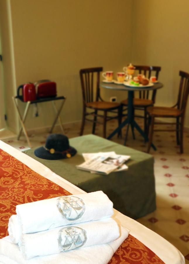 Casa Dei Giurati Acomodação com café da manhã Palazzolo Acreide Exterior foto